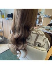 シアーベージュ