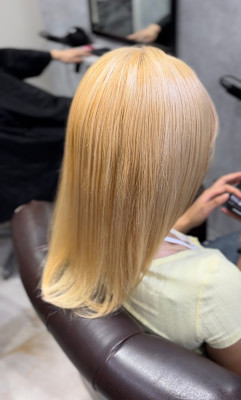 抜きっぱなしブロンド×ブリーチ