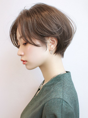 ハンサムショート 立体感 ひし形ショート ベージュ 透明感