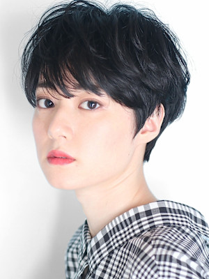 ショート・ボブ/丸顔/前髪あり/絶壁解消/30代/40代/