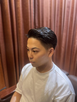 銀座　理容室　筋肉ヘア
