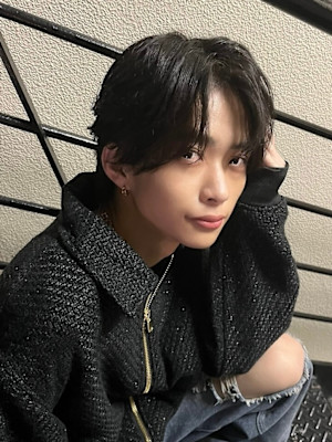 men's黒髪ショート