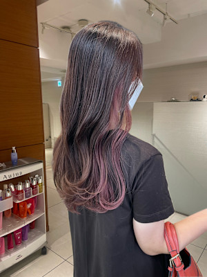 20代/30代インナーカラー/ピンクカラー/ロングレイヤー