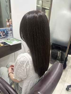 ほんのりオリーブベージュ