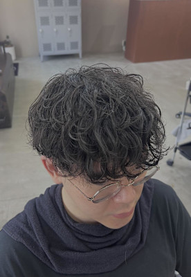 シャドウパーマ