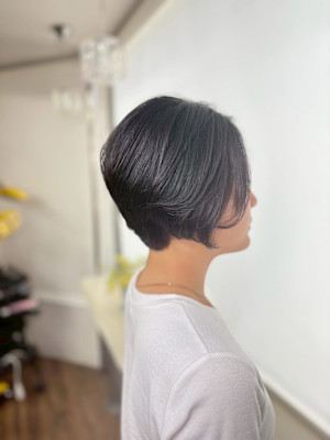 前下がりグラデーションボブ