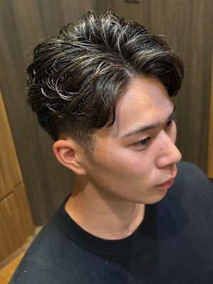 フェザーショートパーマ