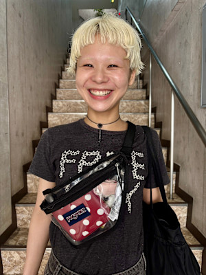 金髪ショート×マッシュ