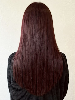 ワインレッド 髪質改善 ロングヘア 艶髪 縮毛矯正 20代
