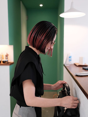 グラデーション（プレイミング）カラー＋ピンクヘア