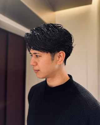 大人のフェザーショート。ニュアンスパーマ