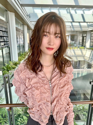 ★明るめアッシュグレー×ミディアムヘア★