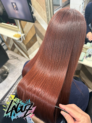 【艶髪×ピンクブラウン】大人の上品カラーで魅せる美髪スタイル