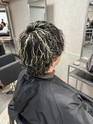 ハイライト×波巻きパーマ