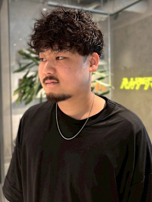 ツイストスパイラルパーマ ツーブロック 束感 メンズパーマ