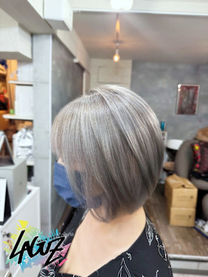 シルバーグレージュ×大人ショート ボブ 【茅ヶ崎髪質改善】