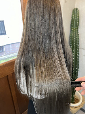 ラテグレージュ×うる艶質感の髪質改善♪