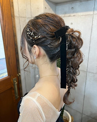 金箔×高めポニー編み下ろし綺麗め&ゆるめなスタイル♪