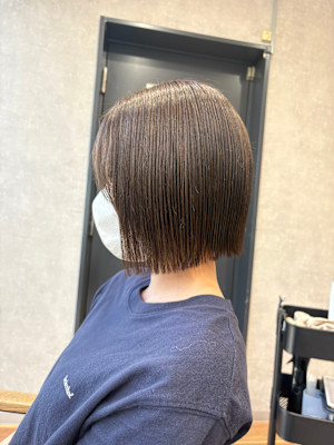 切りっぱなしボブ