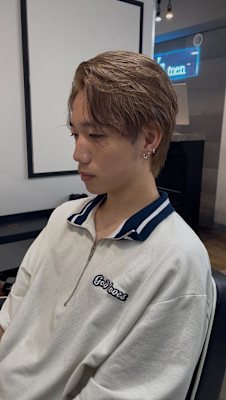 海志/ベージュ/センターパート/ブリーチカラー