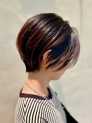 大人キレイ/丸みショートボブヘア/白髪ぼかし