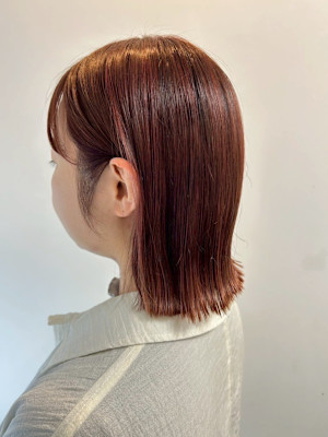 切りっぱなしボブ/外ハネ/オレンジブラウン