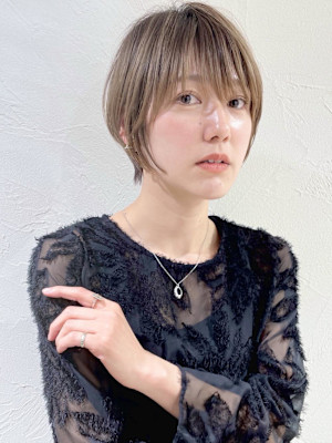 ショートボブ髪型20代30代40代50代前髪あり前髪無し丸顔