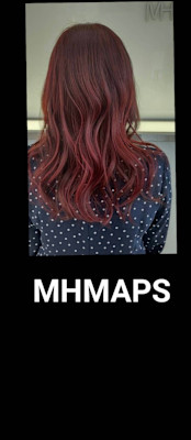 マニキュアで艶髪ヘアー