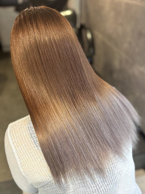 《鈴木茉奈》裾カラー/デザインカラー/アッシュ