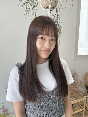 《花屋併設の美容院》夏ブラウンカラー