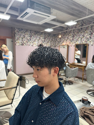 メンズ波巻きパーマ