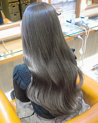 【Neolivekuta】グレージュカラー【町田】