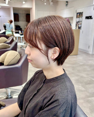 ボブ×マッシュショート×前髪あり×マロンベージュ×横浜