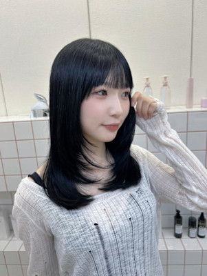 《花屋併設》ミディアムレイヤー