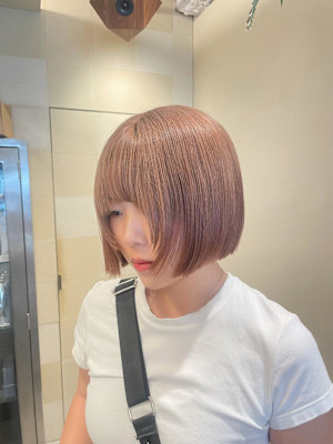 ナチュラルベージュ