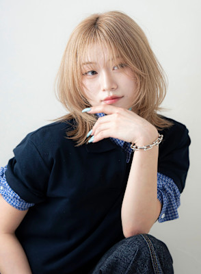 艶髪ハイトーン♪韓国風レイヤー×外ハネボブ