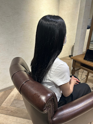 就活生に1番人気！！黒染めは使わない暗染め！