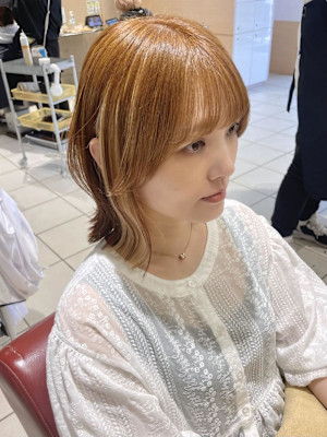 さりげなく白髪カバー！インナーカラー