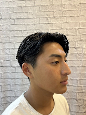 学生やスポーツマンにオススメ濡れてもキマるニュアンスパーマ