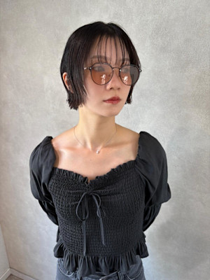 miu&清水大誠　ぱつっとボブ　レイヤー