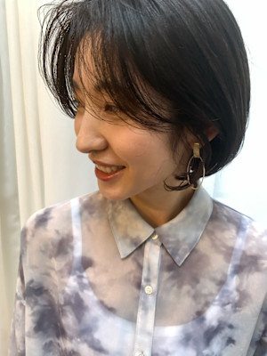 #切りっぱなしボブ #前下りボブ #顔周りレイヤー #小顔カ