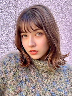 【ANDREY】外ハネミディアム