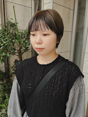 アンブレラカラー/マッシュショート/丸み耳掛けショート