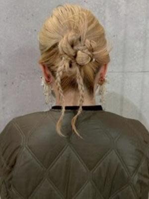 #三つ編みアレンジ　#お団子ヘア