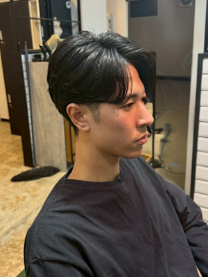 毛流れセンターパート　韓国センターパート　ニュアンスパーマ　