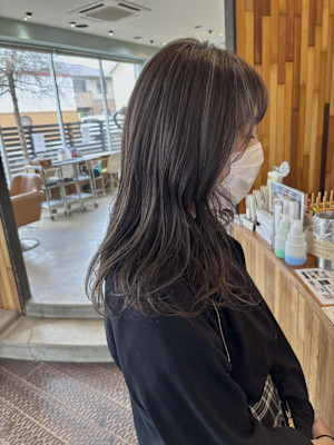 ハイライトグレージュカラー