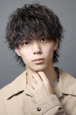 波巻きゆるふわマッシュウルフ