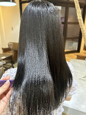 【Lolonois中津】髪質改善ストレート
