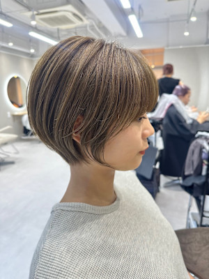 小顔×大人可愛い丸みショートボブ/20代/30代/40代