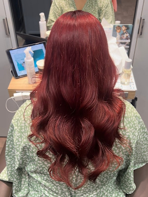 高発色パキッとレッドカラー